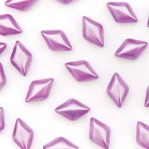 GemDuo 2-Hole Diamond Shaped Bead, Pastel Lilac, GD25012, 7.5 grams