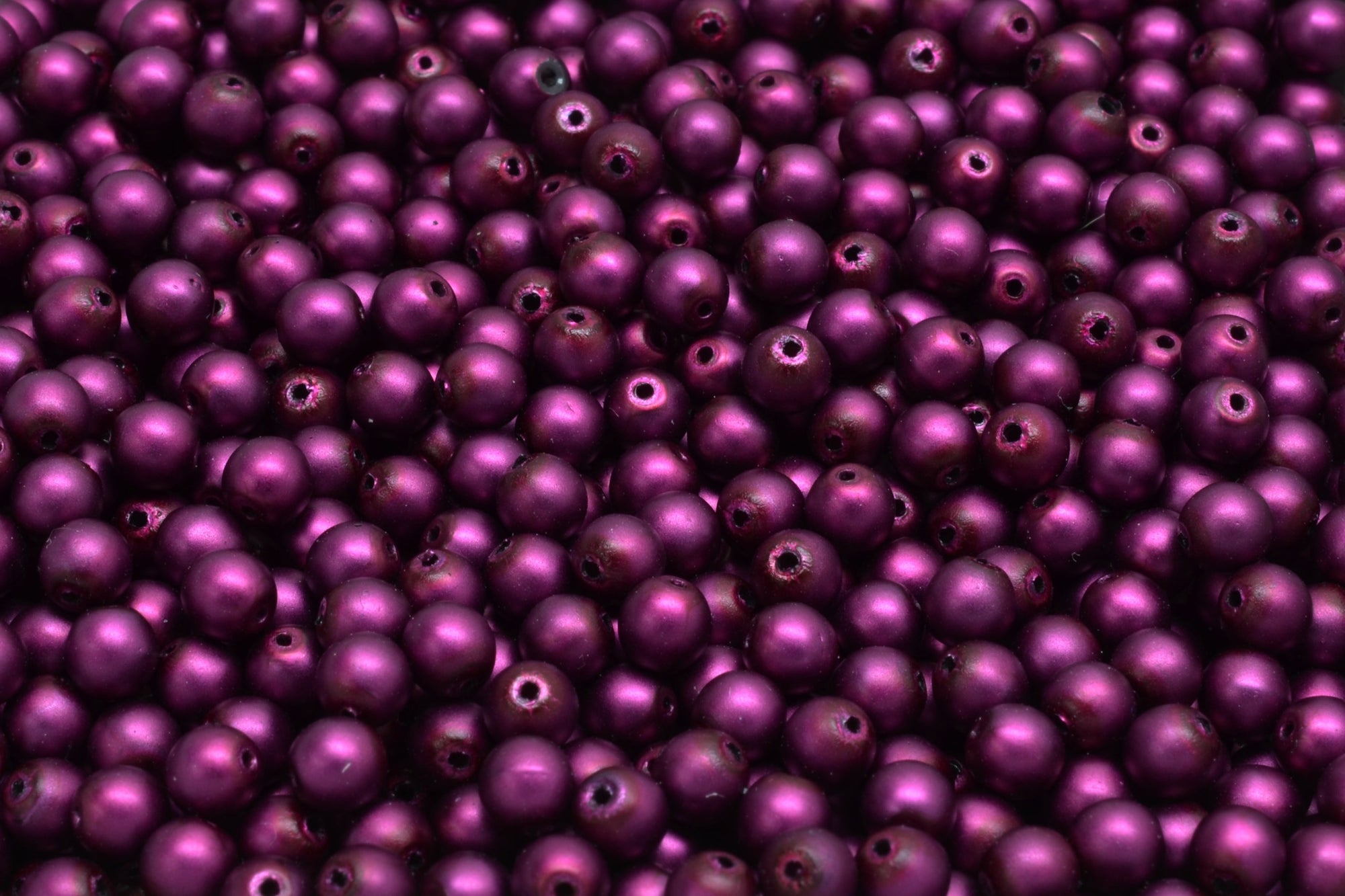 4mm Czech Round Druk Bead, Matte Deep Violet Pearl, 50 pieces