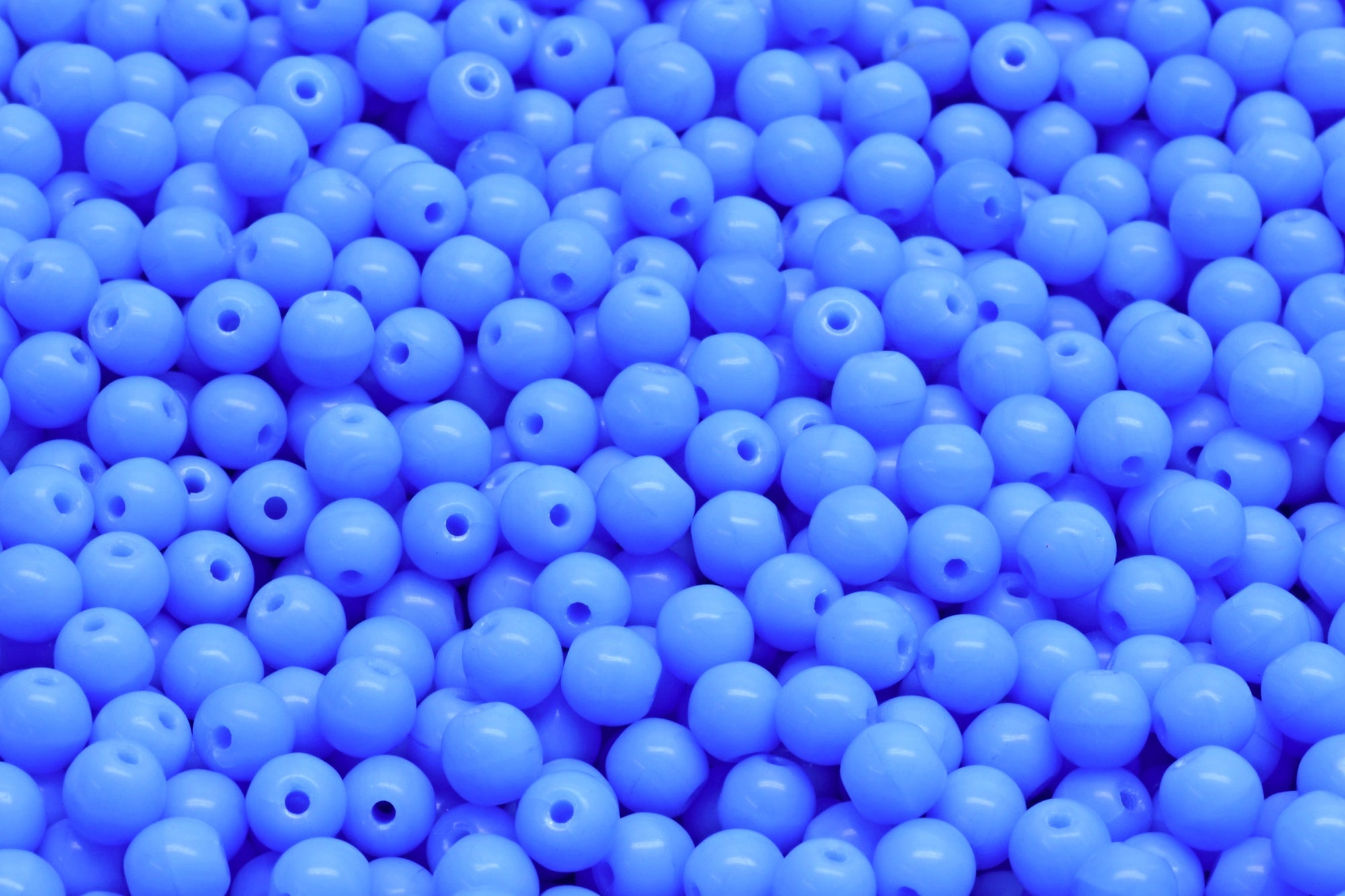 4mm Czech Round Druk Bead, Cornflower Blue, 50 pieces