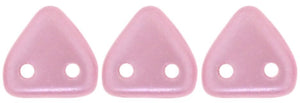 CzechMates Two Hole Triangle, Pearl Coat Flamingo